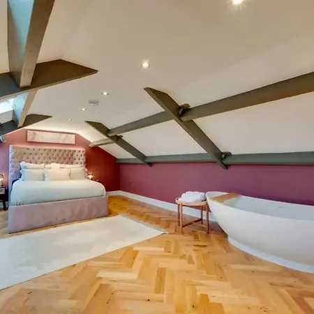 Newly Renovated 4 Bedroom With Wood Burner Casa vacanze *